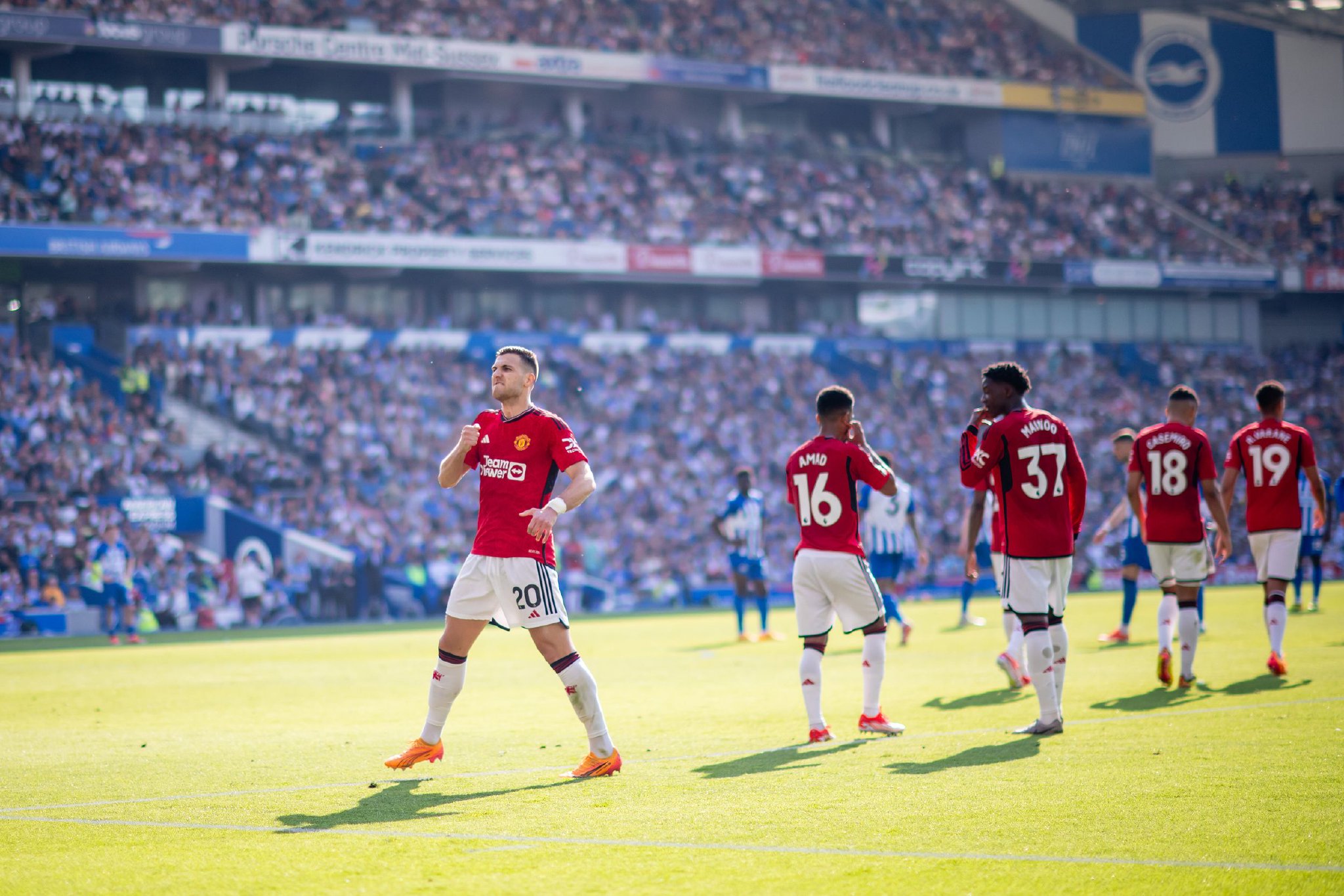 露深层问题 露深层问题